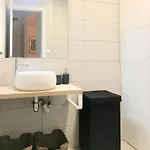 Casa Con Jardin En Nyaraló *